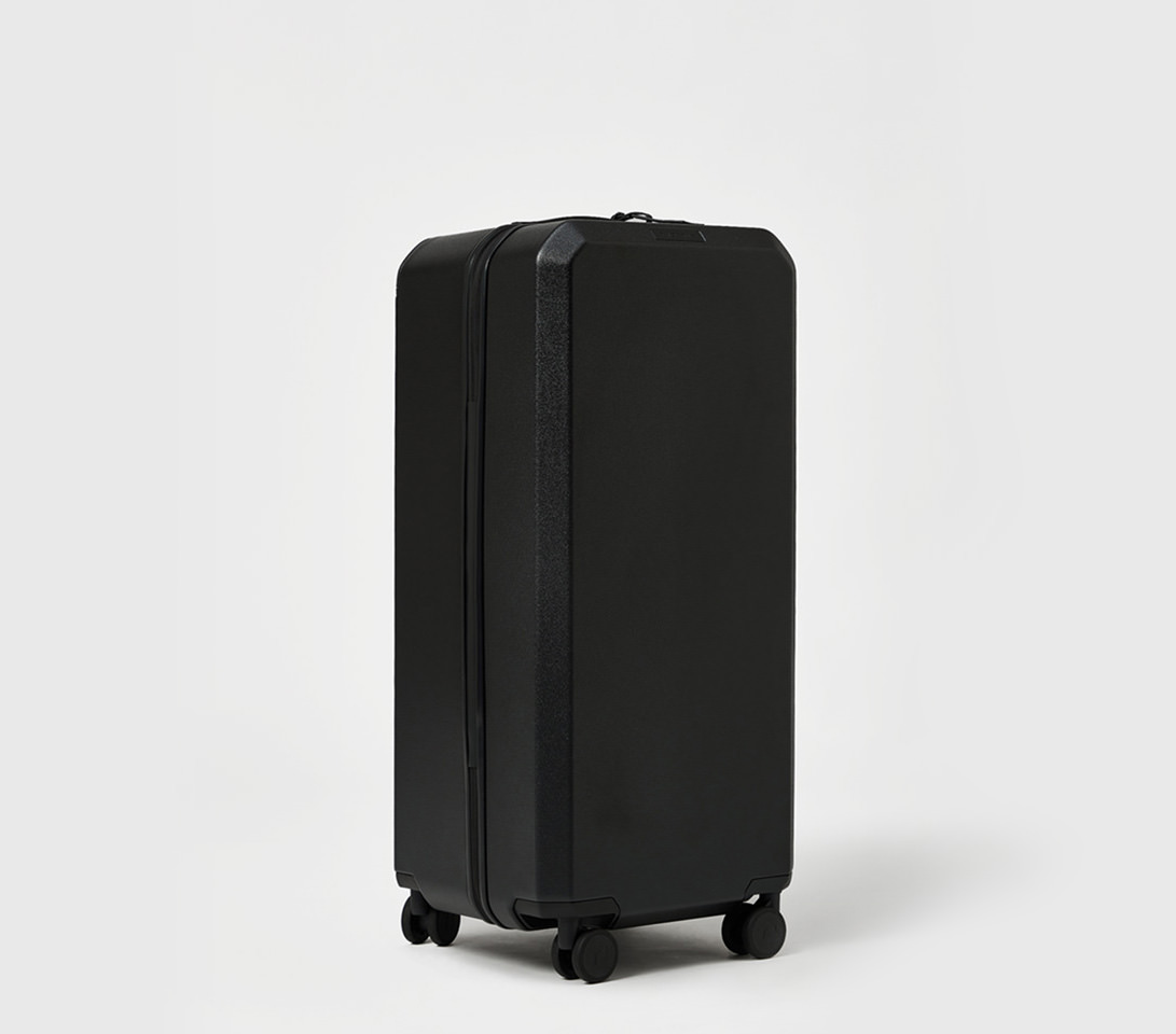 PHOENX: TELA 100 TRUNK PLUS BLACK