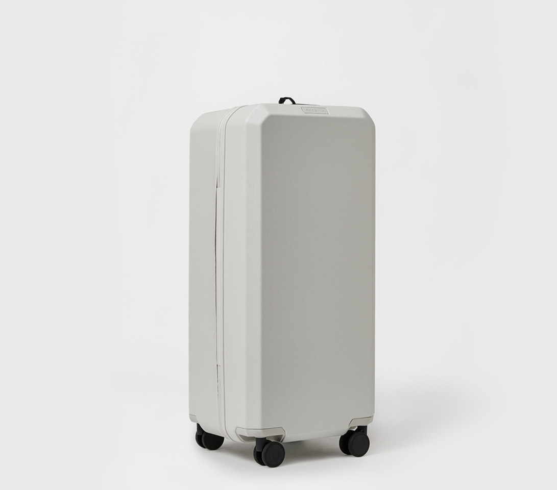 PHOENX: TELA 100 TRUNK PLUS WHITE