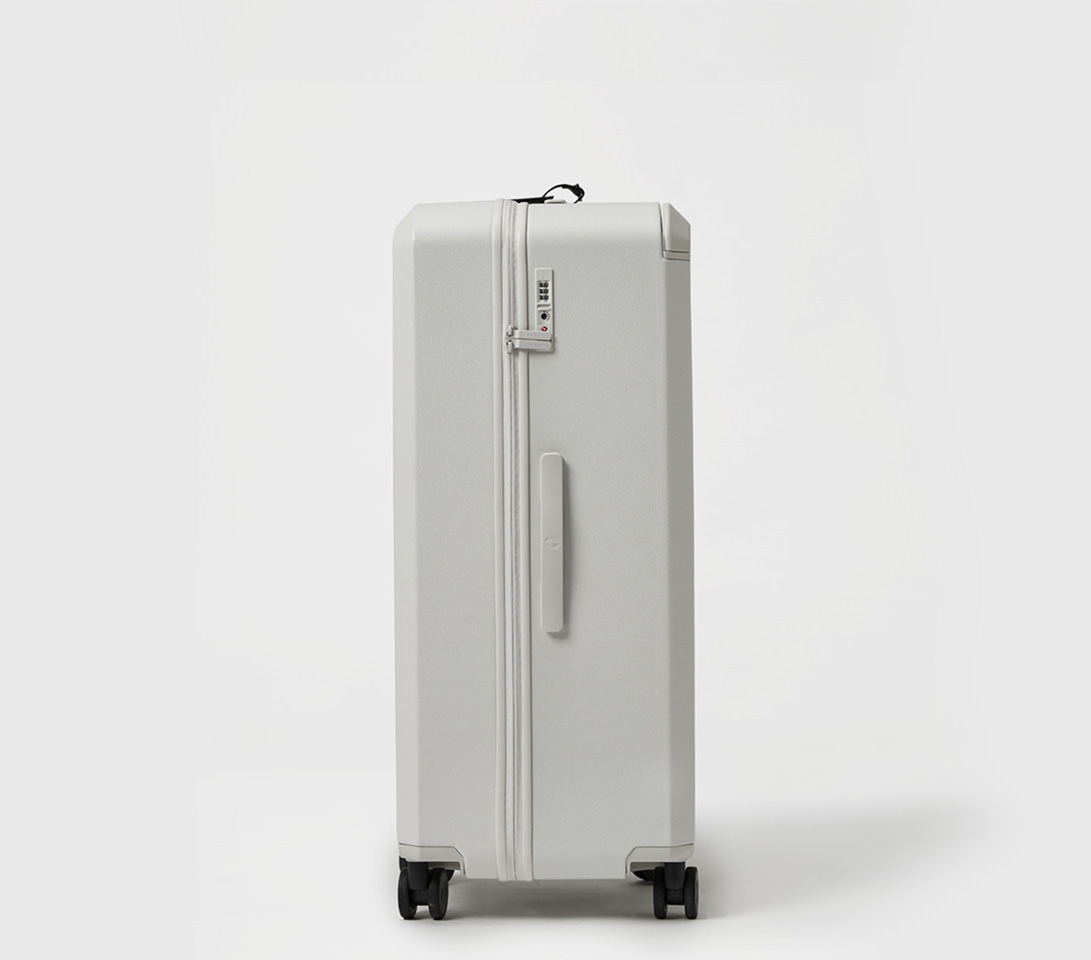 PHOENX: TELA 100 TRUNK PLUS WHITE